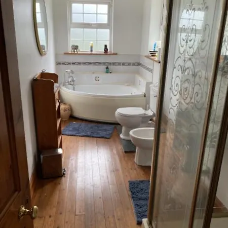 Guest house 3 Ballinhassig